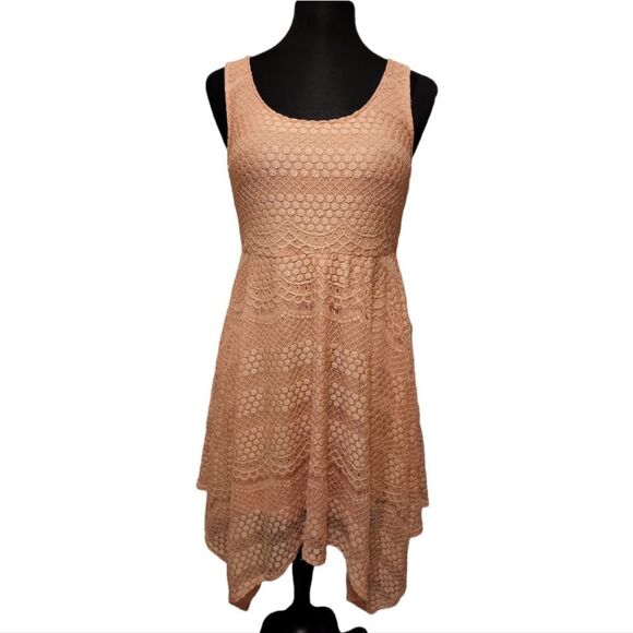 𝅺Torrid Lace Overlay Dress - Picture 1 of 11